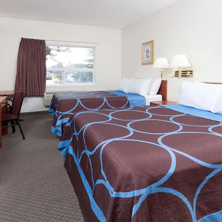 Super 8 By Wyndham Edmonton/West-2